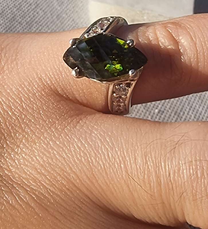 Beautiful "{GREEN TORMALINE" Dress Ring Set in 925 Sterling Si[ver. ( Genuine Silver. )