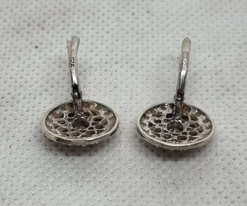 925 Sterling Silver "CLUSTER DROP" Earrings.( Genuine Silver.)