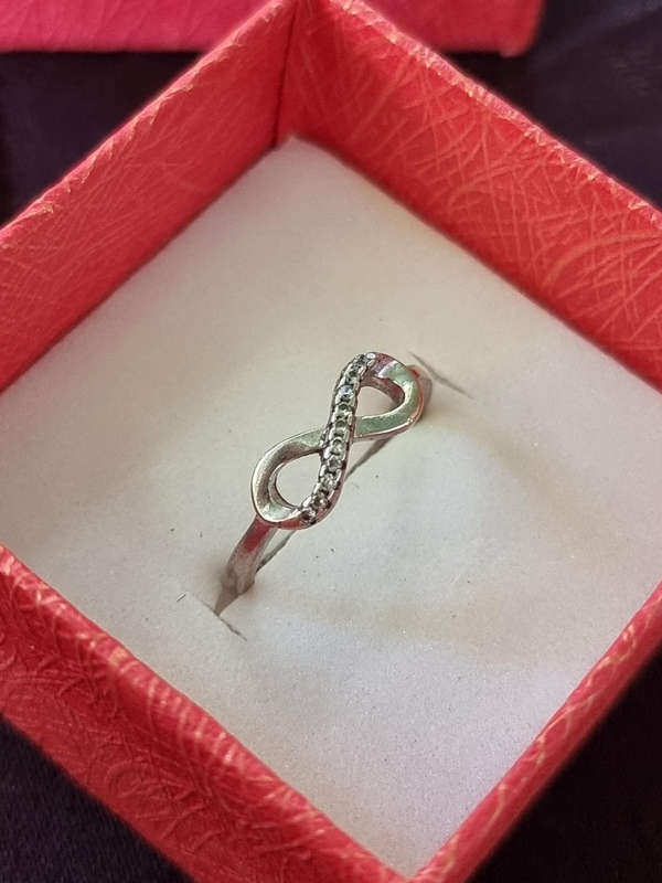 CZ  INFINITY 925 Sterling Silver Ring. ( Genuine Silver. )