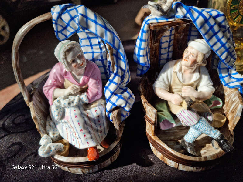Pair of Meissen style figures