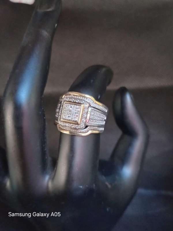 "THREE PIECE " 9 CT GOLD and SILVER Combination ring (Cubic Zirconia)