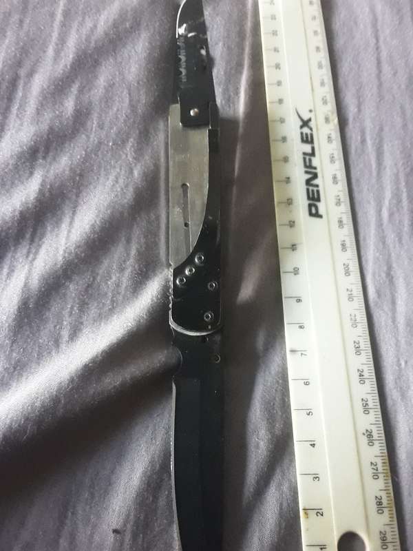 Benchmade MT D-011 hunting knife