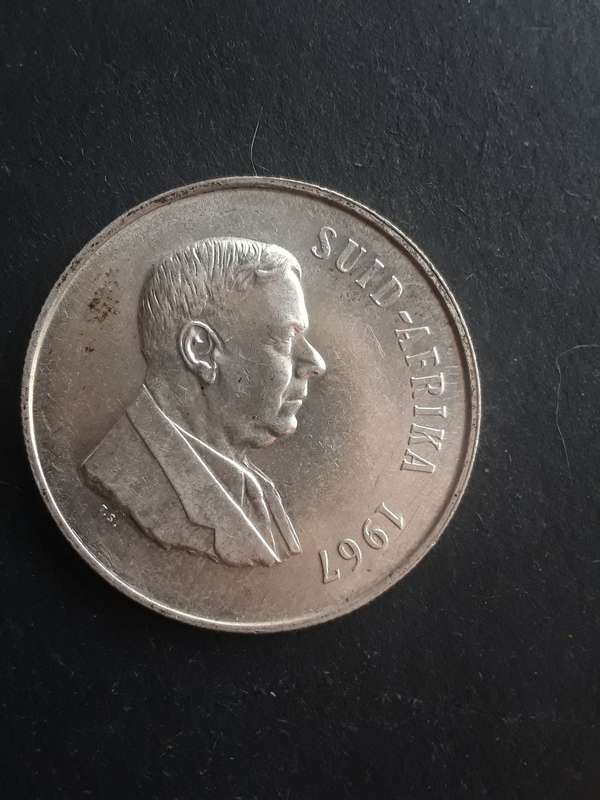 1967 South Africa silver 1 rand coin(Afrikaans legend) 2