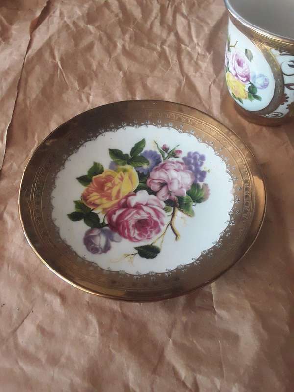 Collectable tea cup and saucer see pics please