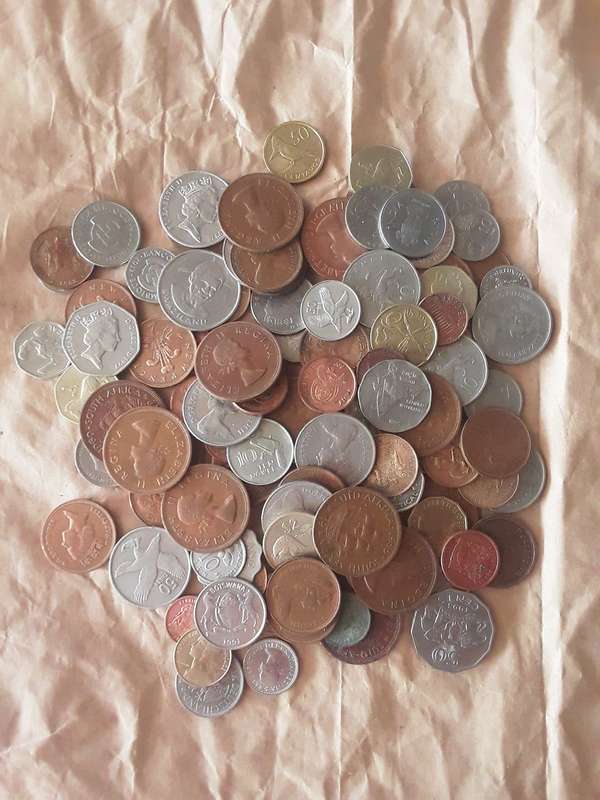 World mix coins lot 700gr