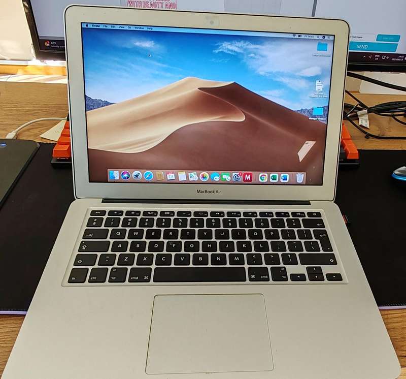 For Sale: MacBook Air 13 (2017)