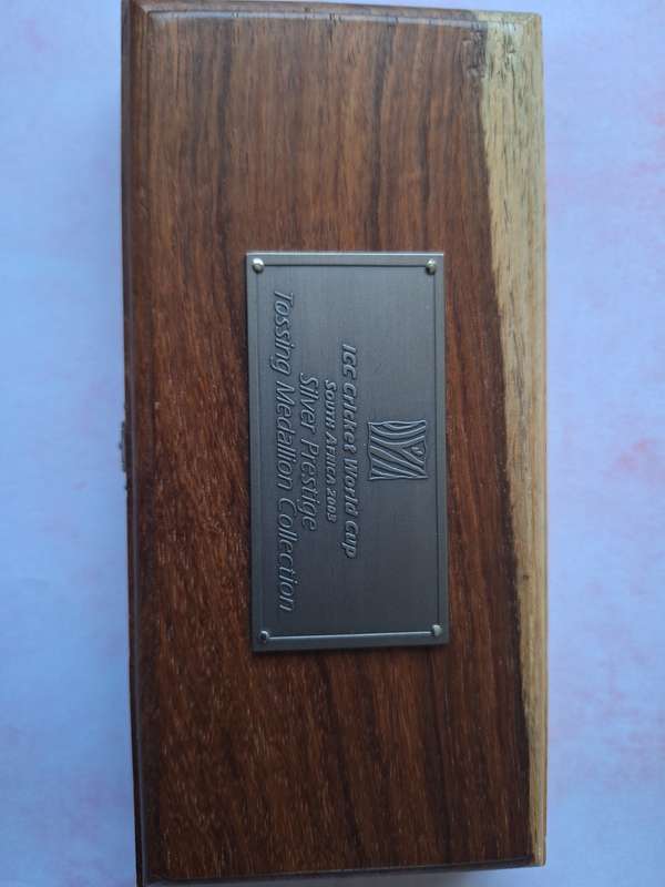 2003 ICC CRICKET SILVER PRESTIGE MEDALLION SET
