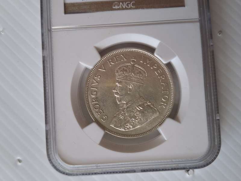 1924 SOUTH AFRICA (UNION)2.5 SHILLINGS - NGC GRADED