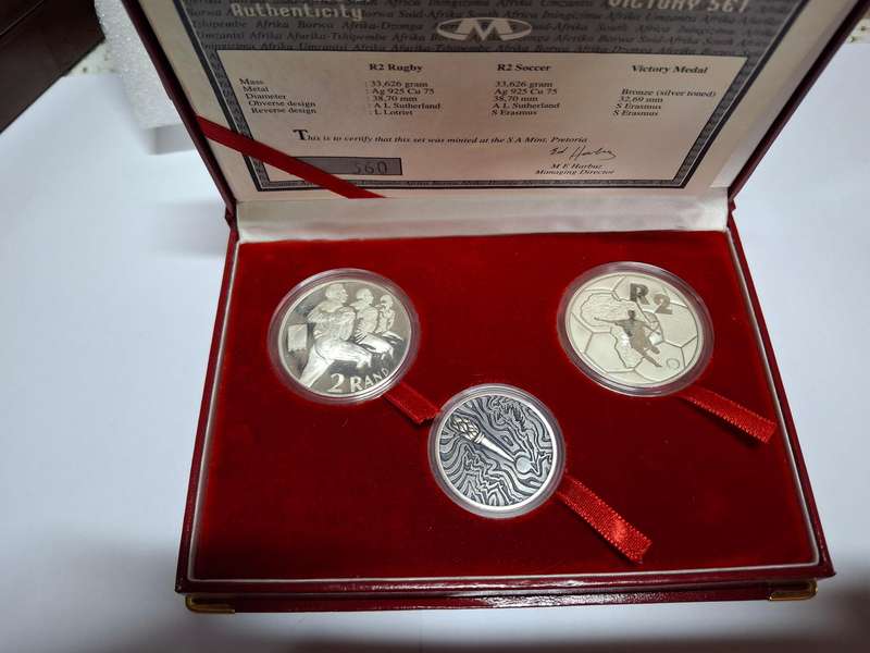 1995 /1996 Silver Proof Victory Set : Soccer +Rugby + Medallion