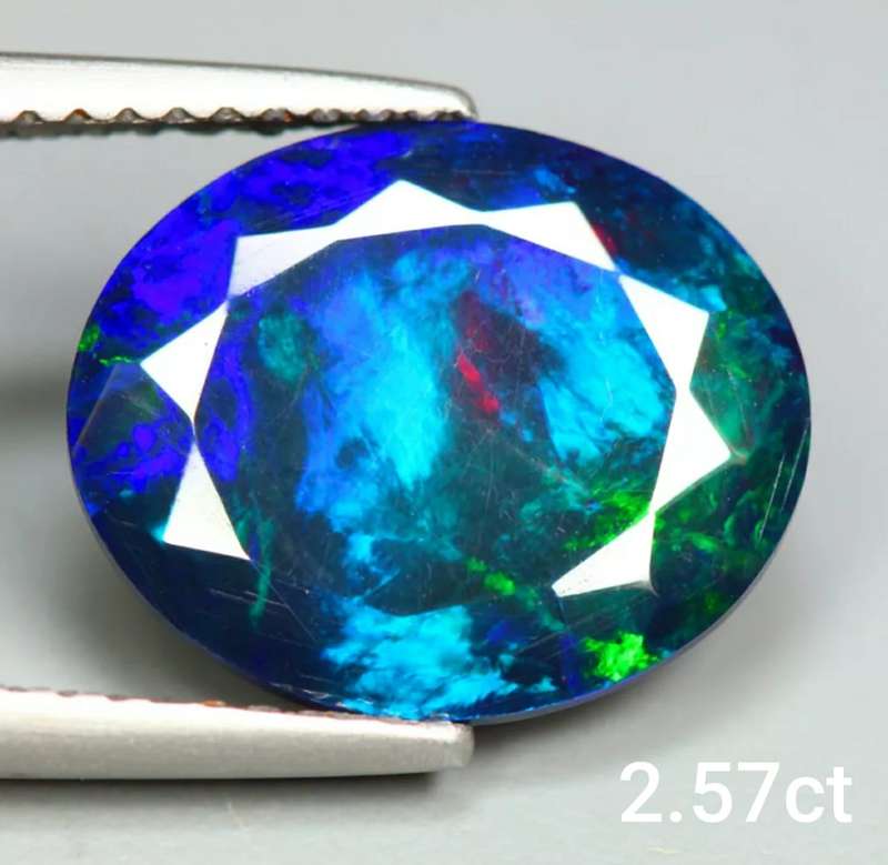 Natural Earth MIned Black Opal 2.57cts
