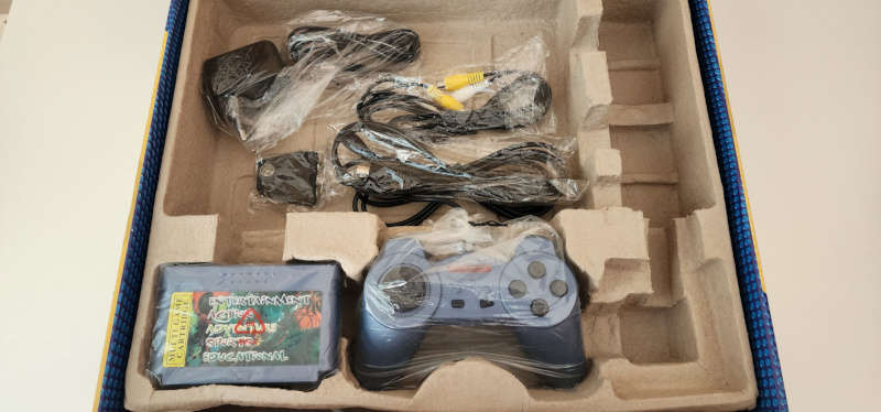 Falcon Retro GameStation | Includes Many Games & Accessories | Excellent Condition
