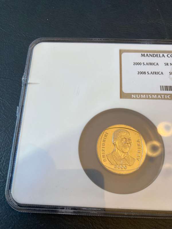 2 coin Mandela graded coin set- no longer offfered