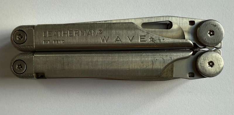 Leatherman Wave Straight, Multitool Knife, 100mm Closed Length