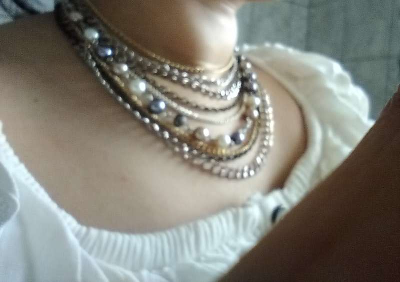 Layered Multi Strand Chunky Chain Pearl Necklace
