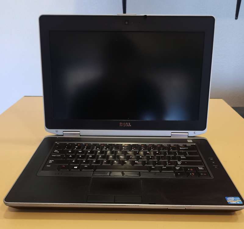 Dell Latitude E6430 - Intel Core i5-3210M @ 2.50GHz - 4GB RAM - 500GB HDD