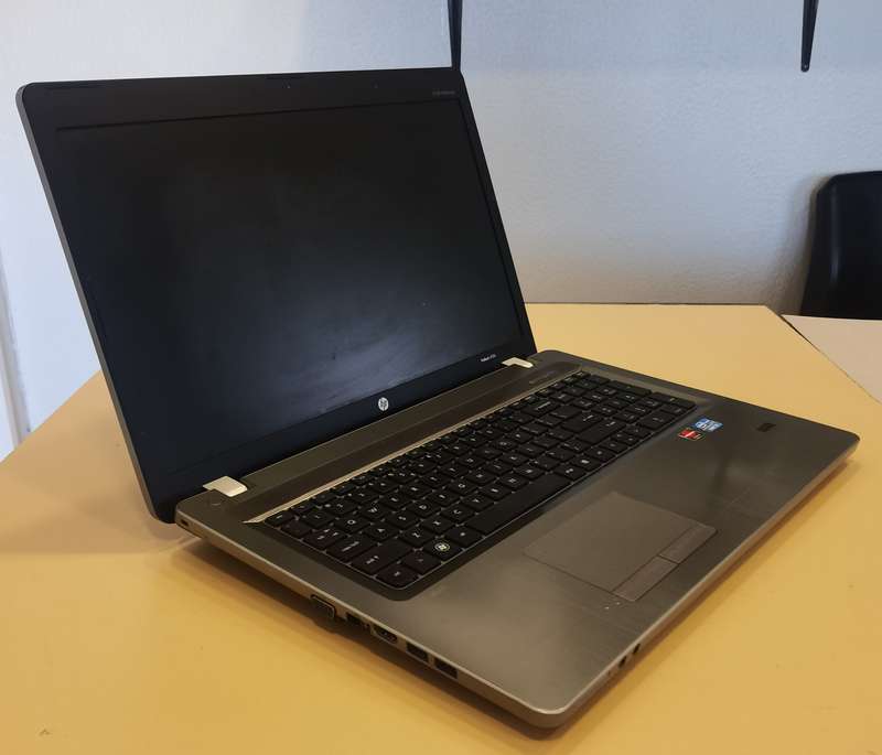HP ProBook 4730S - Intel Core i3-2330M-RADEON GRAPHICS-HD+- 8GB RAM - 256GB SSD - Brand New Battery
