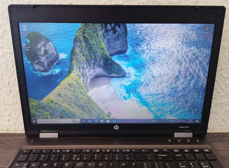 HP ProBook 6570B - Intel Core i3-2370M @ 2.40GHz - 4GB RAM - 500GB HDD
