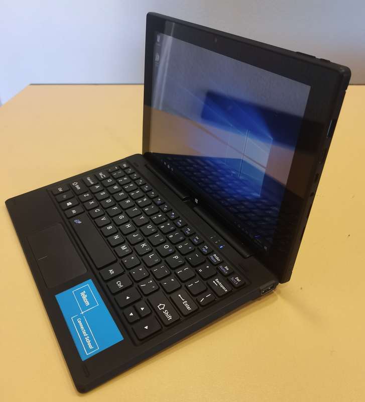 Mecer Xpress Executive A105c - Intel Atom x5-28350 @1.44GHz - 2GB RAM - 32GB HDD - Intel HD Graphics