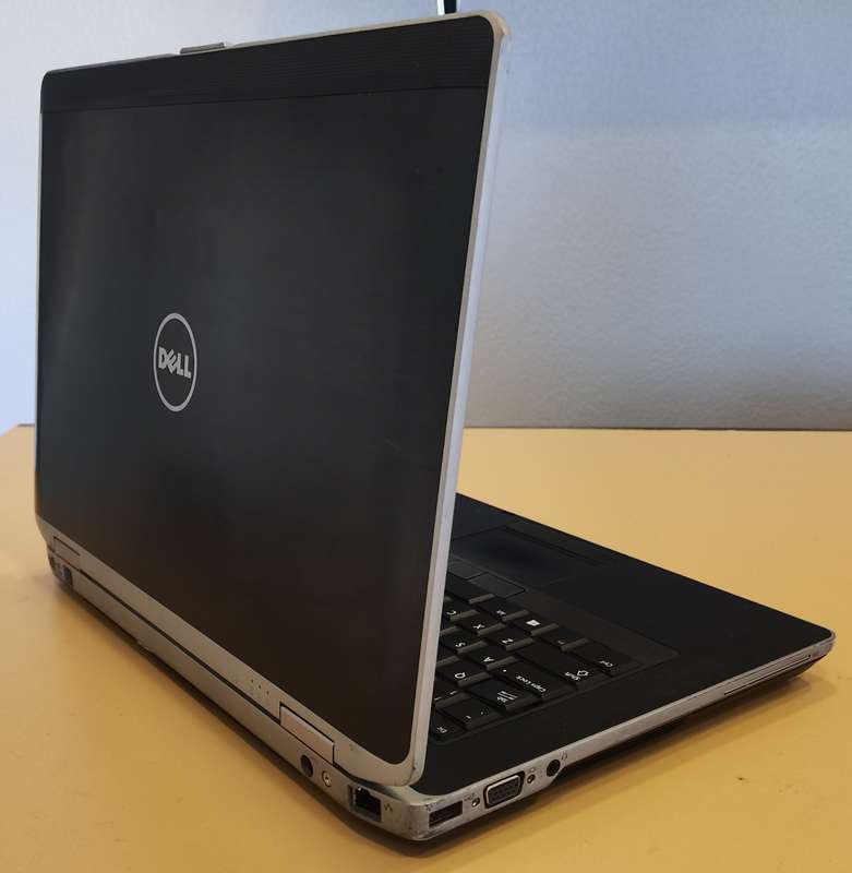 Dell Latitude E6430 - Intel Core i5-3210M @ 2.50GHz - 4GB RAM - 500GB HDD