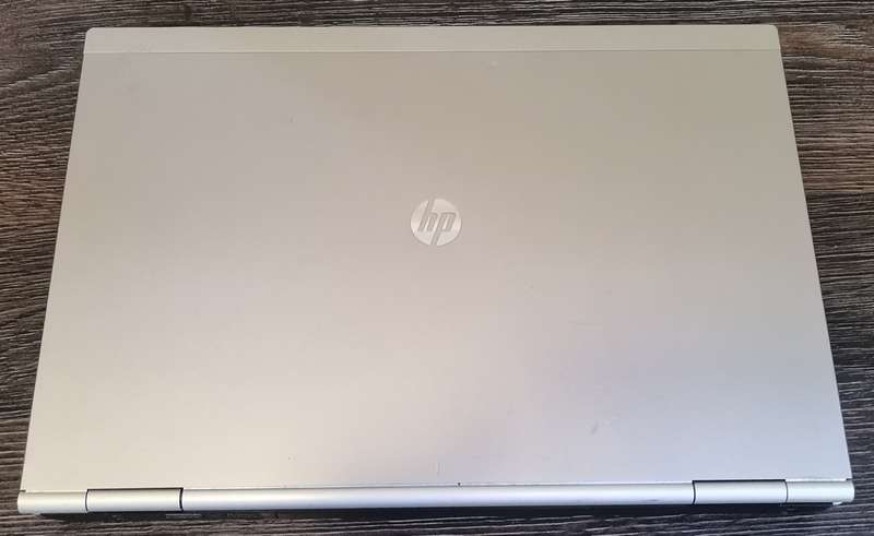 HP EliteBook 8470P - Intel Core i5-3320M @ 2.60GHz - 4GB RAM - 500GB HDD