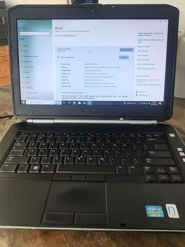 Dell Latitude E5420 - Intel Core i3-2310M @ 2.10GHz - 4GB RAM - 500GB HDD