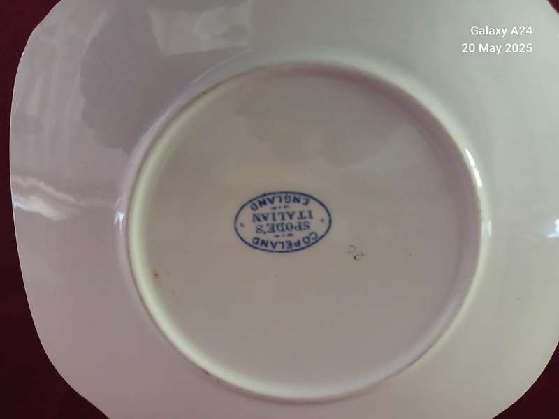 Pair of Copeland Spode Italian square side plates