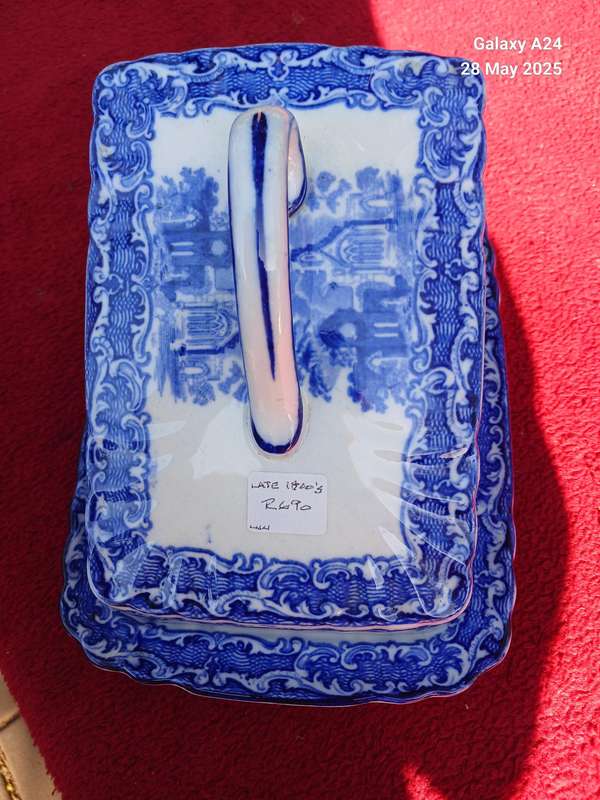 G. Jones & Sons blue and white cheese dish