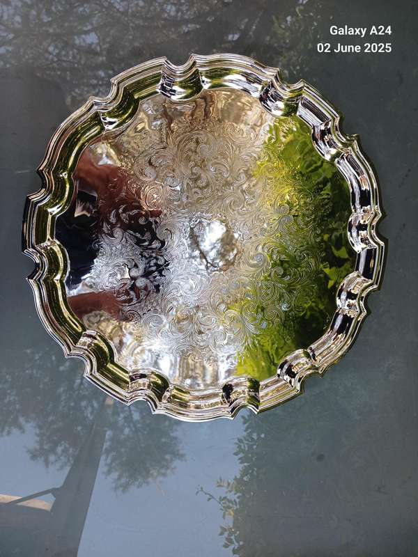 Round silver plated scalloped tray