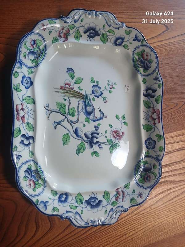 Corona ware "Old Woodstock" porcelain platrer