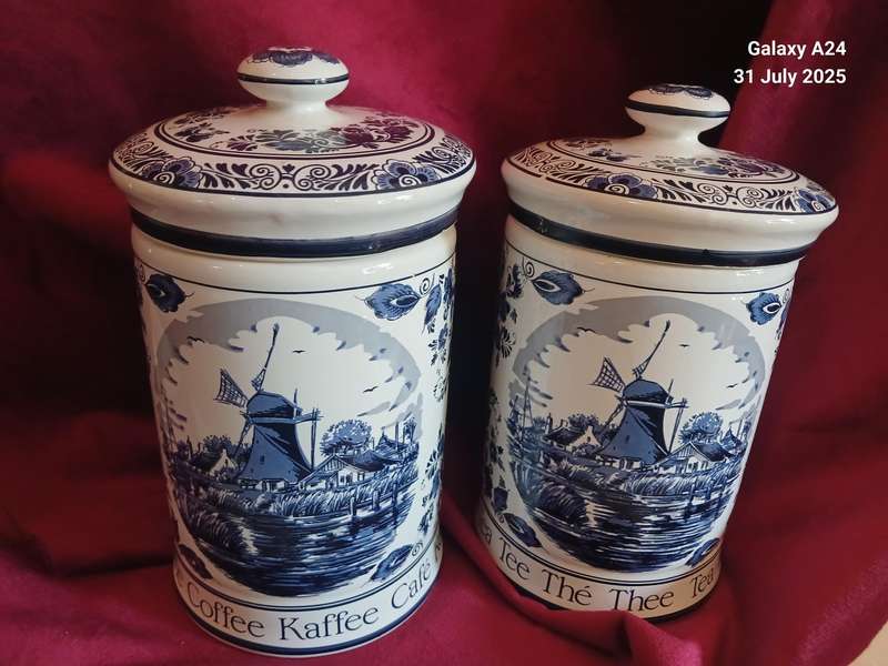 Delft lidded tea and coffee containers