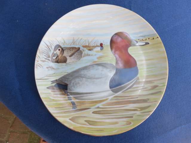 Pair of Imperial Imari Limited Collectors plates with ducks