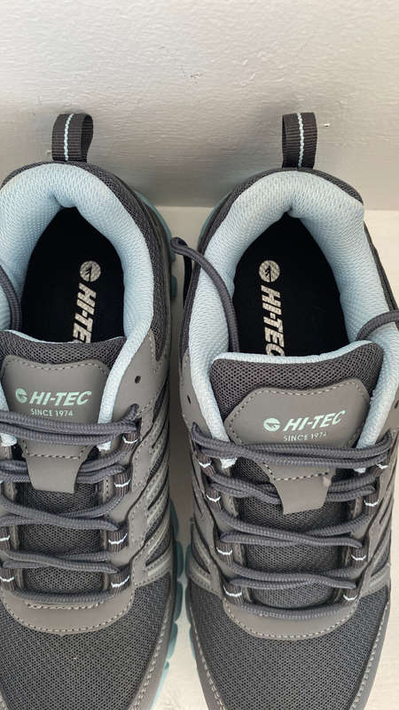 HI-TEC Ladies Pacific Trail Size 7