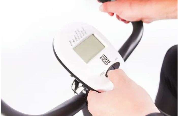 BRAND NEW: Foldable Exercise Cardio Bike