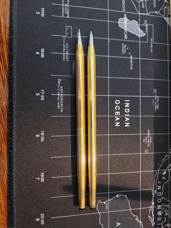 WOW 12K Gold Filled Cross desk set