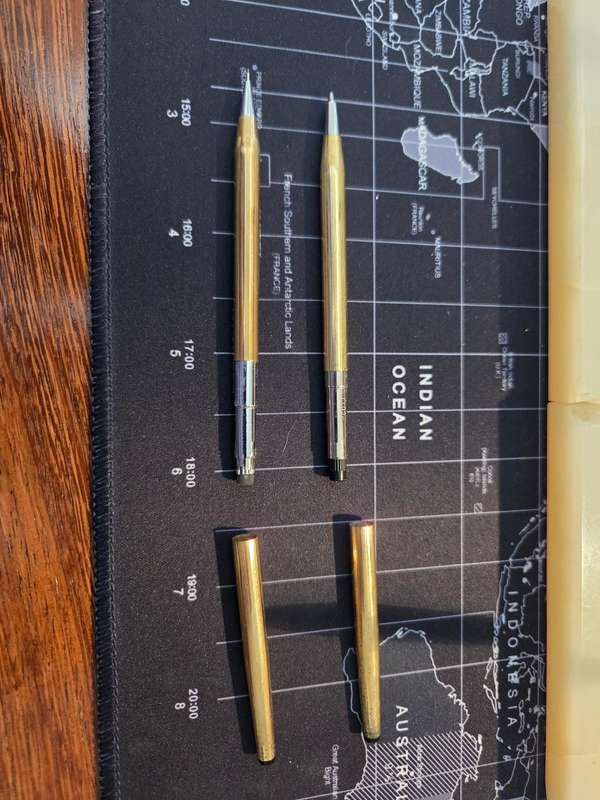 WOW 12K Gold Filled Cross desk set