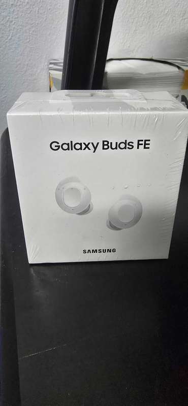 Samsung Buds FE