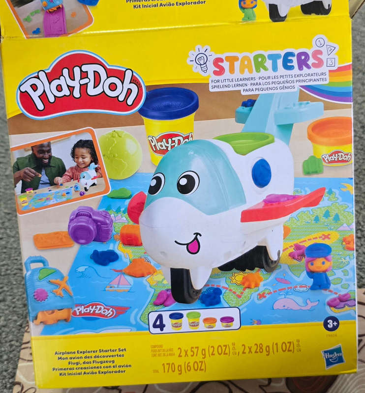 Play Doh Airplane Explorer Starter set