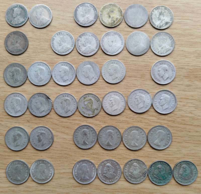 South park 1923-1959 silver threepence coins. Some dates missing. Please see photo.