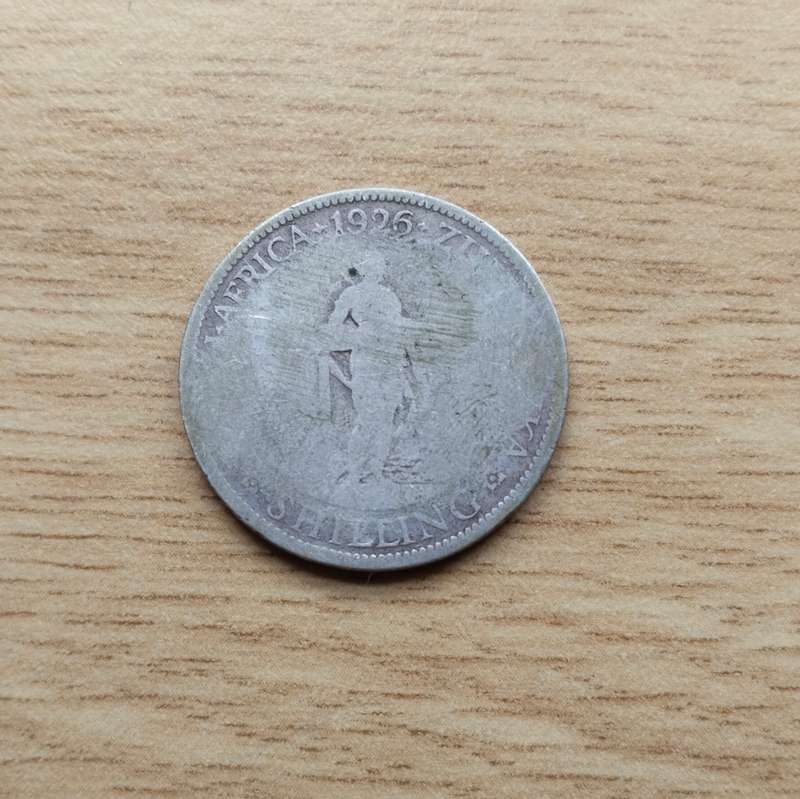 South Africa 1926 Silver Shilling. Rare date.