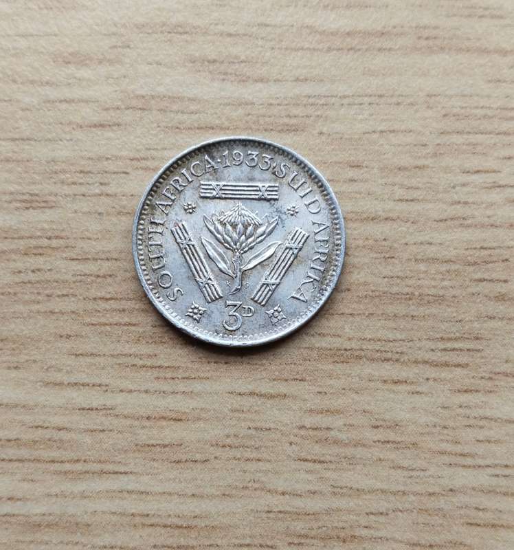 South Africa 1933 Silver threepence.