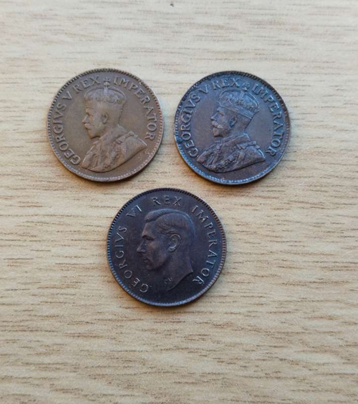 South Africa 1932, 1935 and 1942 Quarter Penny's. One bid takes all.