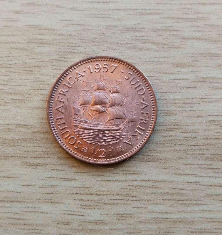 South Africa 1957 Half Penny. Great condition.