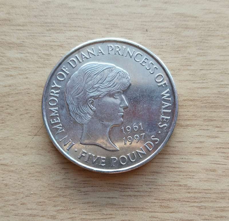 Great Britain 1997 In Memory of Diana Five Pounds.