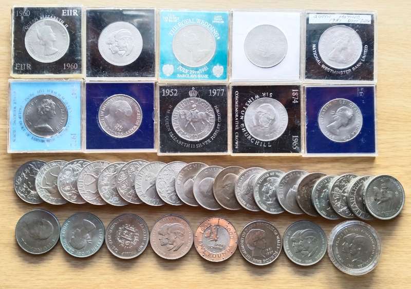 Great Britain collection of 37 Commemorative crowns. One bid takes all.