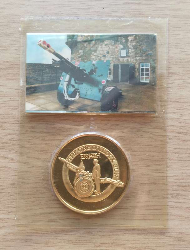 Great Britain. " The one O Clock Gun " Commemorative Medal.