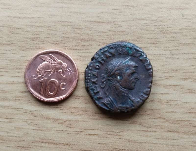 Unknown Unresearched ancient Roman/ Greeck coin.