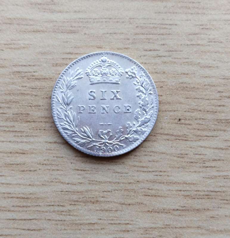 Great Britain 1900 Queen Victoria silver Sixpence. Great condition.
