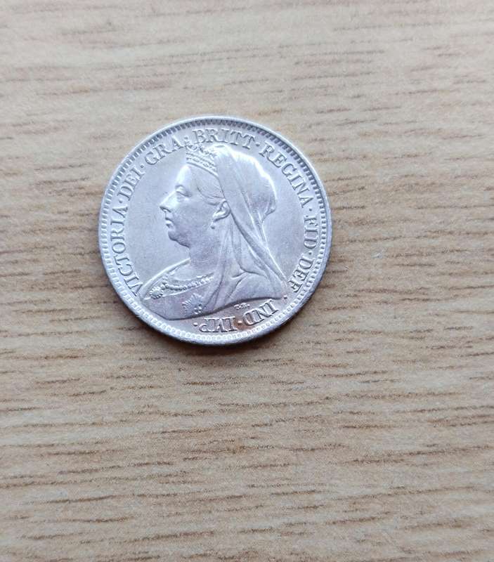 Great Britain 1900 Queen Victoria silver Sixpence. Great condition.