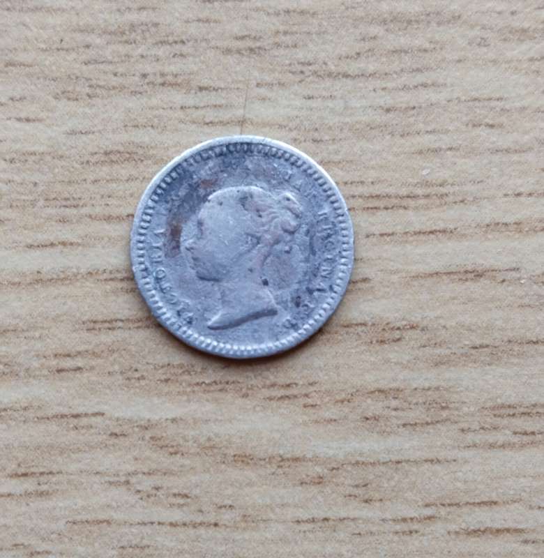 Great Britain Queen Victoria 1943 Silver 1 1/2 penny. Very small coin.