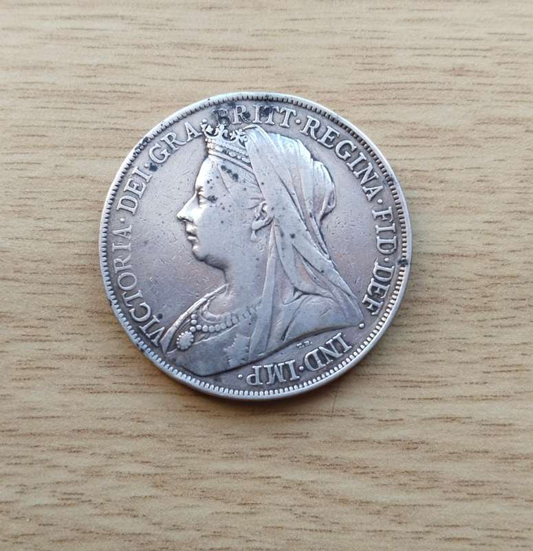 Great Britain 1900 Sterling silver Queen Victoria crown.